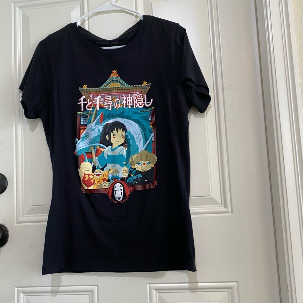 Hot Topic Spirited Away t-shirt